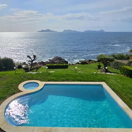 Skyline Sea View 3*
